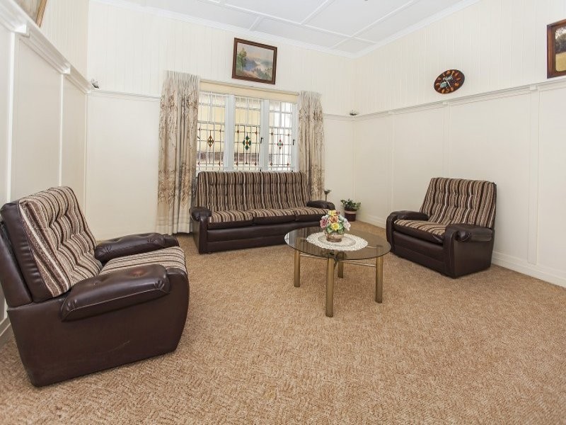 10 Norman Street, Wooloowin QLD 4030