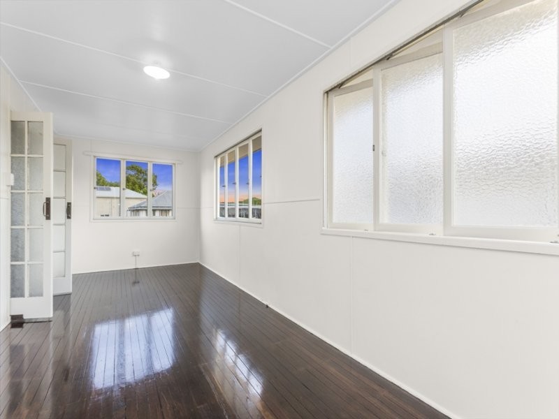 261 Samford Road, Enoggera QLD 4051