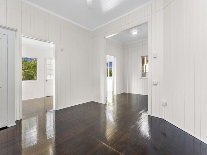 261 Samford Road, Enoggera QLD 4051