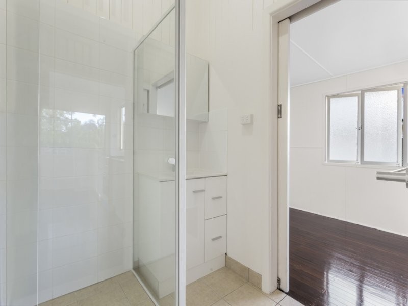 261 Samford Road, Enoggera QLD 4051