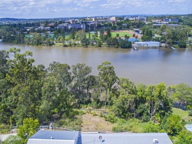 27 Fraser Terrace, Highgate Hill QLD 4101