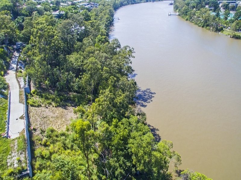 27 Fraser Terrace, Highgate Hill QLD 4101