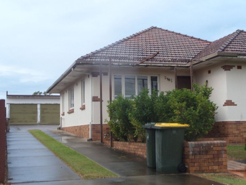 14 Watcombe Street, Wavell Heights QLD 4012