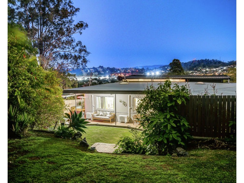 31 Gabon Street, Stafford QLD 4053