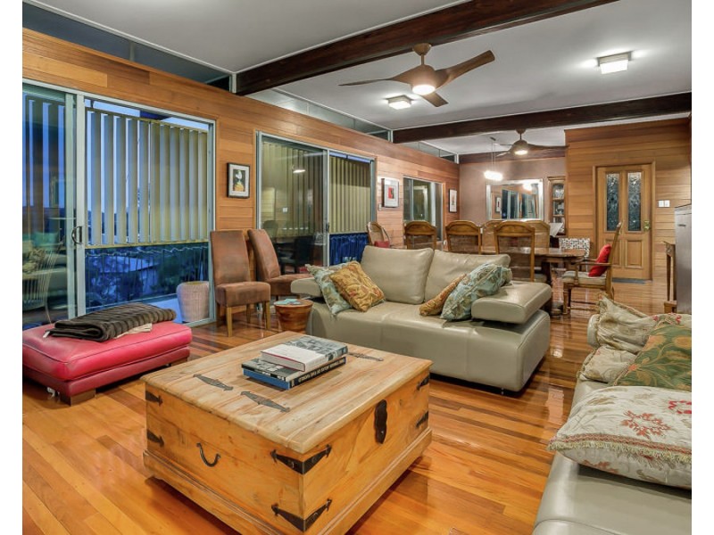 31 Gabon Street, Stafford QLD 4053