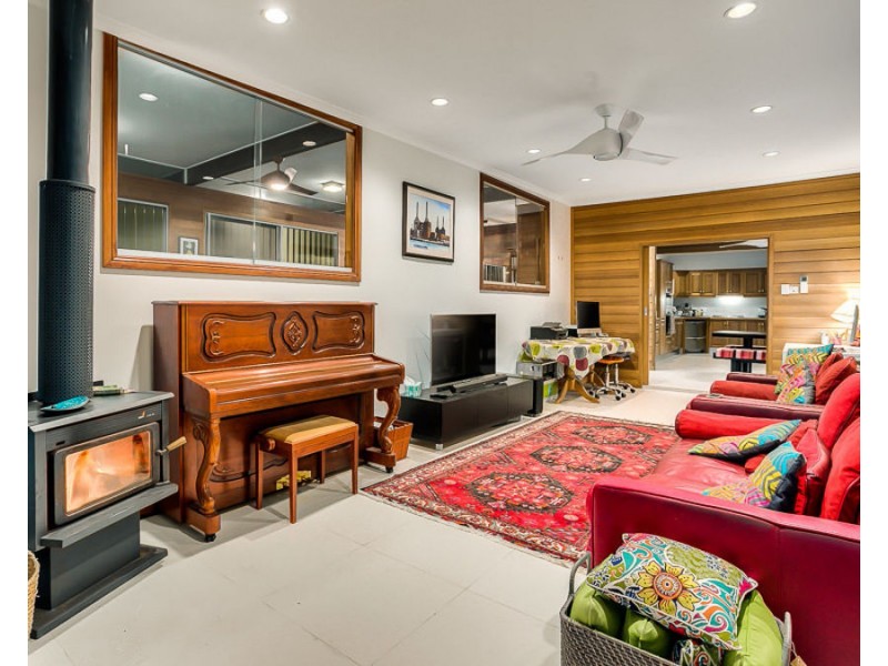 31 Gabon Street, Stafford QLD 4053