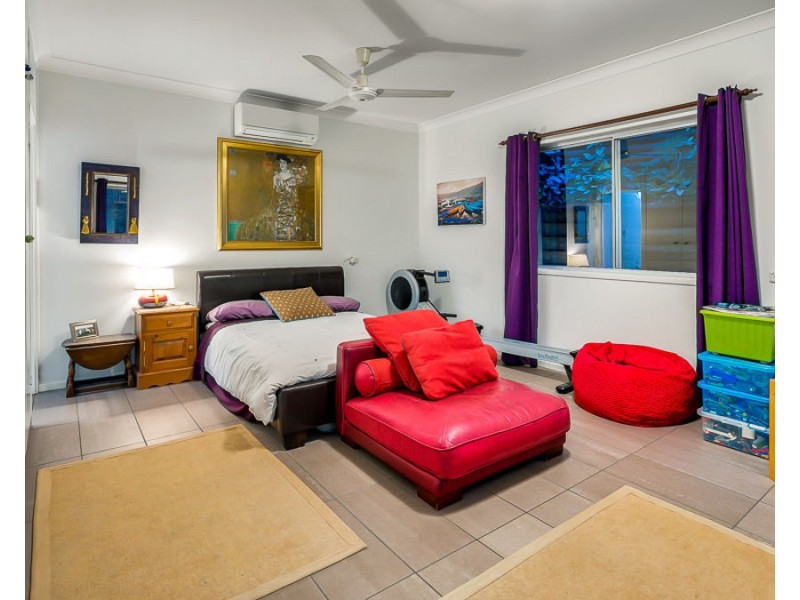 31 Gabon Street, Stafford QLD 4053