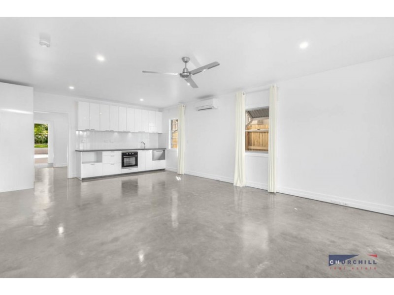 10 Norman Street, Wooloowin QLD 4030