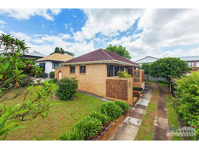 174 Edinburgh Castle Rd, Wavell Heights QLD 4012