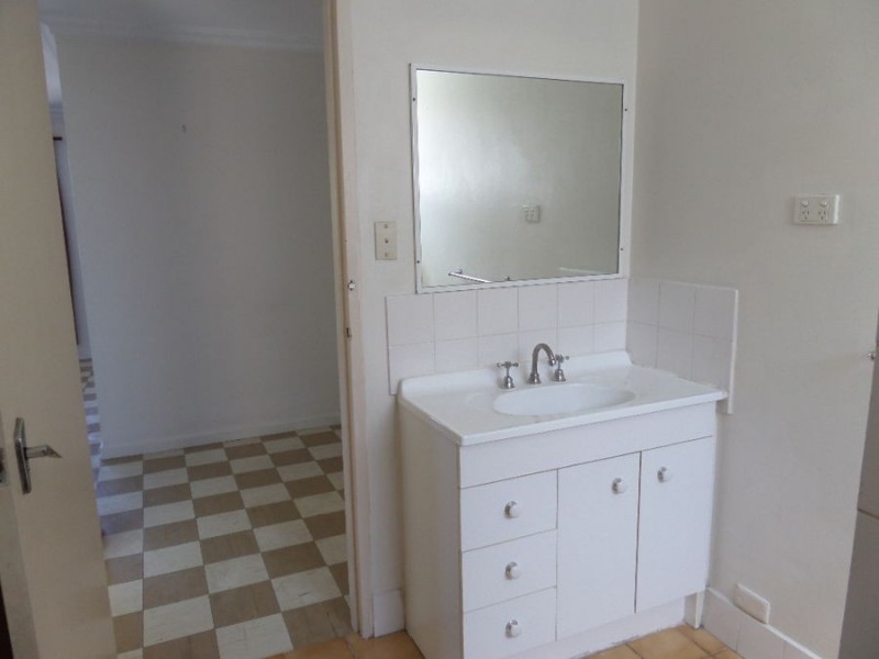 4/14 Fifth Avenue, Kedron QLD 4031