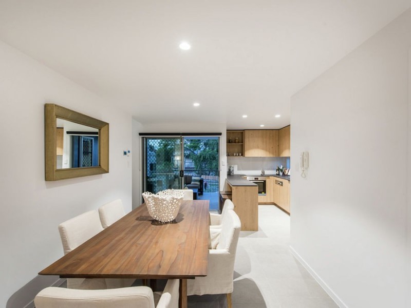 62 Brookfield Road, Kedron QLD 4031