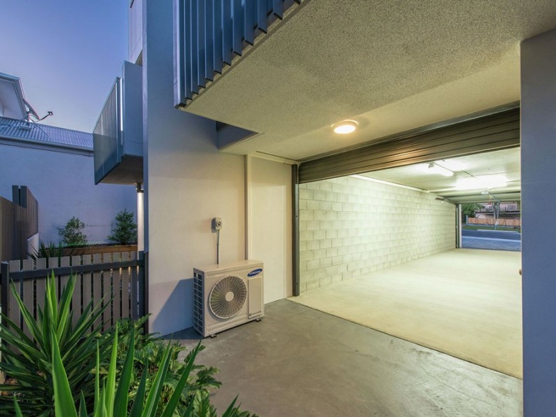 62 Brookfield Road, Kedron QLD 4031