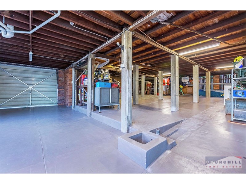 11 Pole St, Northgate QLD 4013