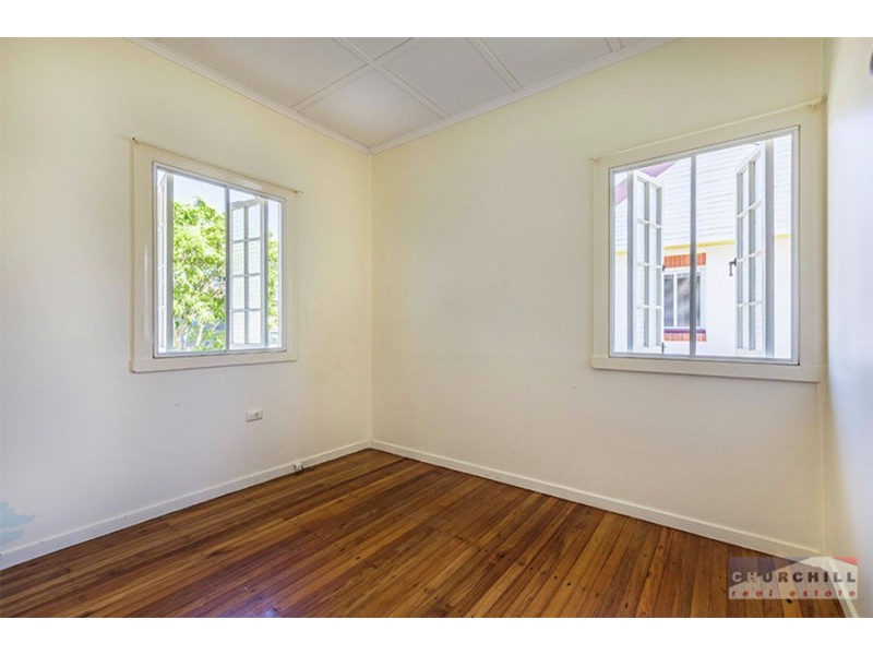 9-11 Theodore St, Stafford QLD 4053