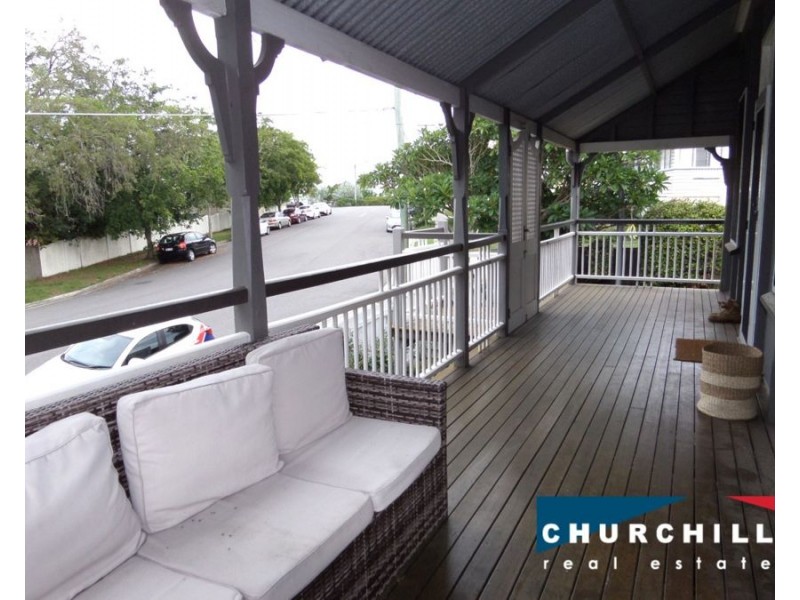 16 Emerald Street, Kedron QLD 4031