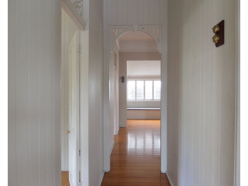 16 Emerald Street, Kedron QLD 4031