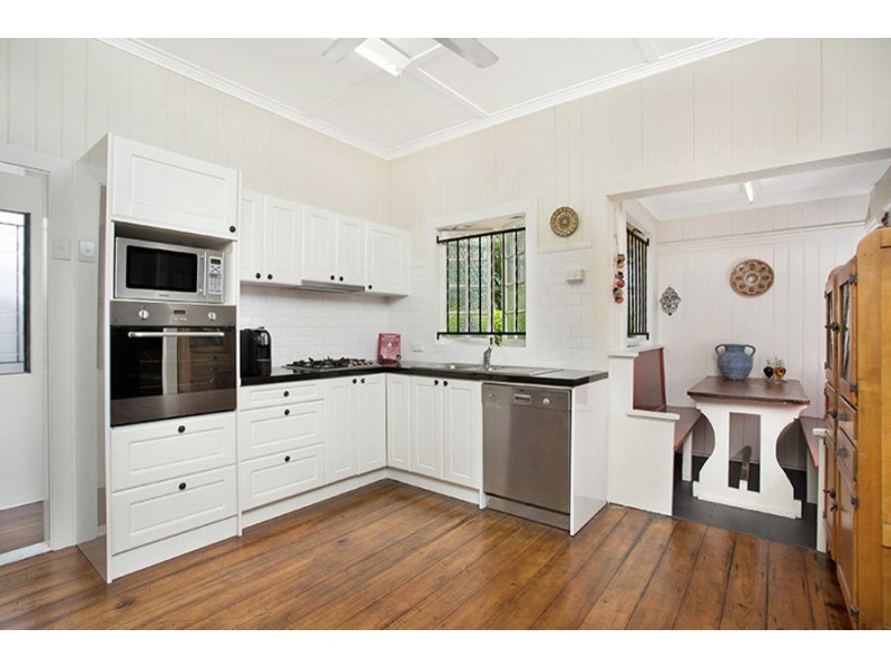 19 Store St, Albion QLD 4010