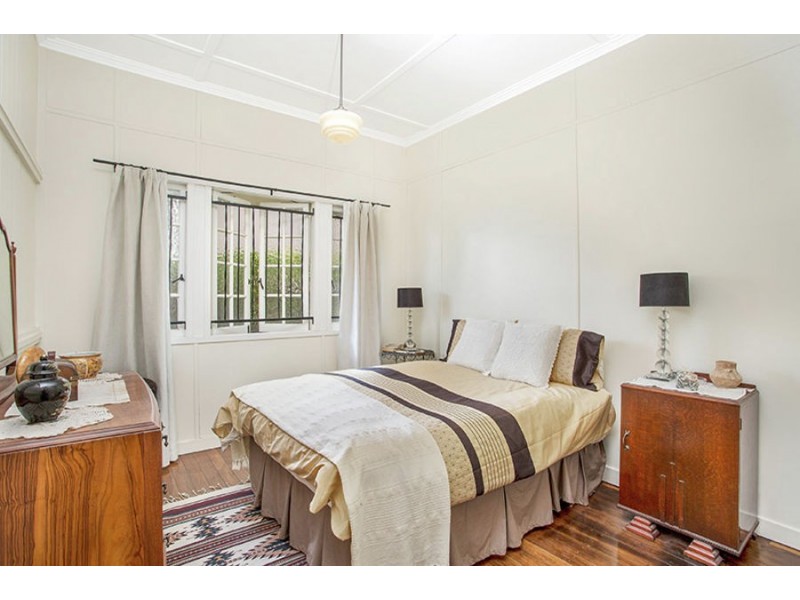 19 Store St, Albion QLD 4010