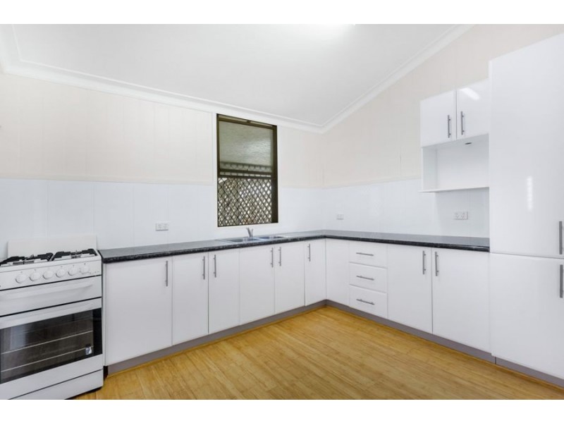 22 Fraser Street, Wooloowin QLD 4030