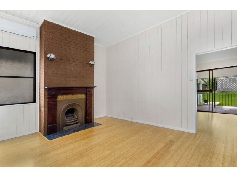 22 Fraser Street, Wooloowin QLD 4030