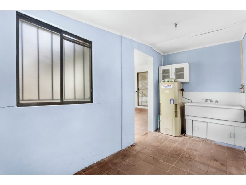 22 Fraser Street, Wooloowin QLD 4030