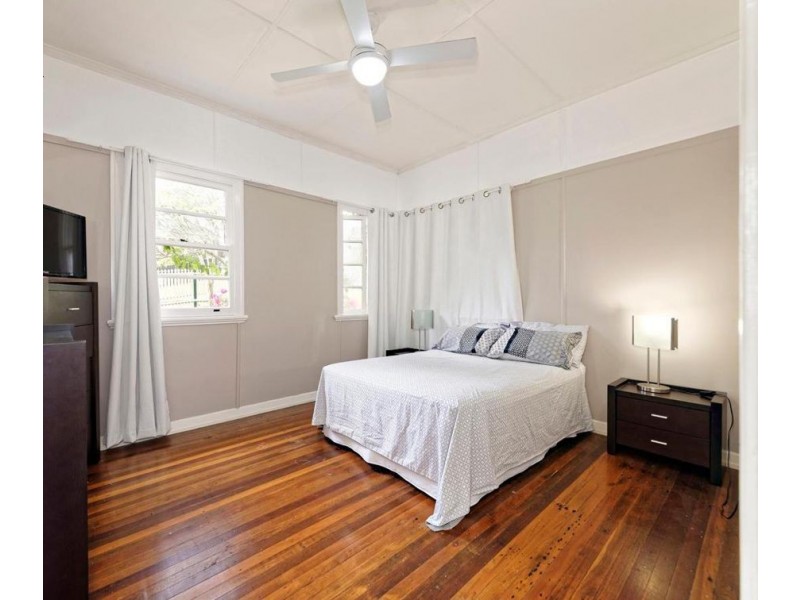 99 Kidgell Street, Stafford QLD 4053
