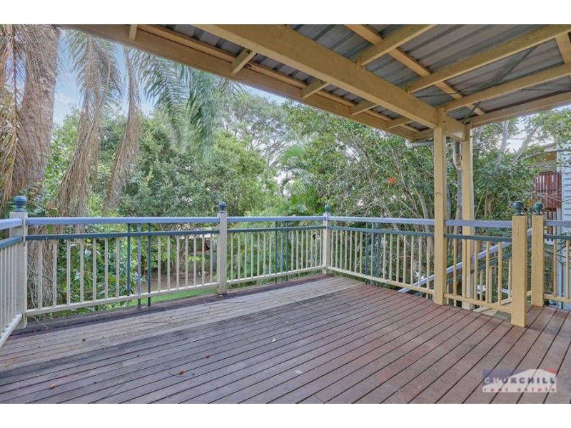 220 Thistle Street, Gordon Park QLD 4031