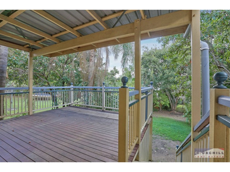 220 Thistle Street, Gordon Park QLD 4031