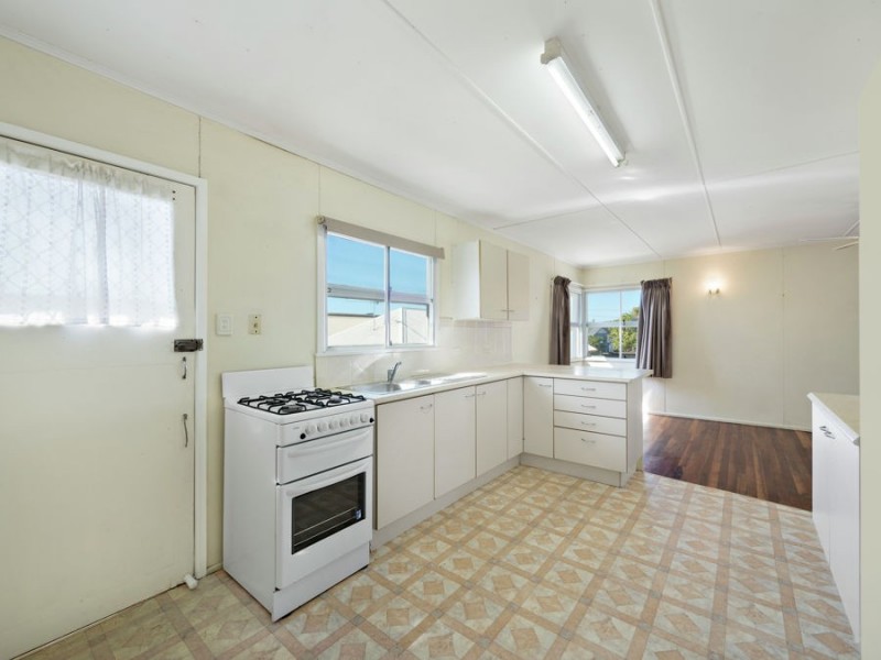 46 Murphy Street, Scarborough QLD 4020
