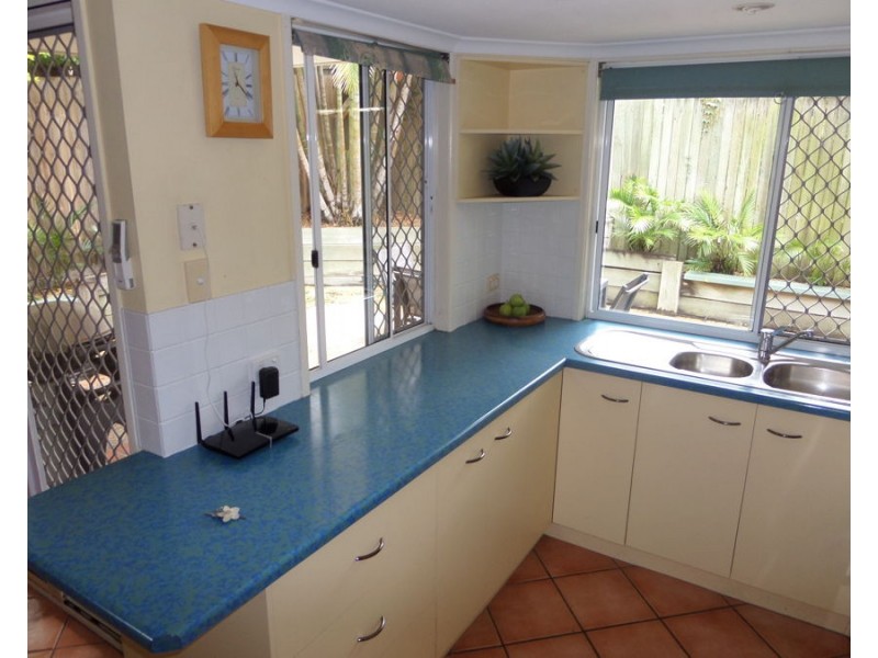 1/2 Ruth Street, Wilston QLD 4051