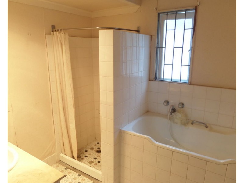 31 Miles Street, Clayfield QLD 4011