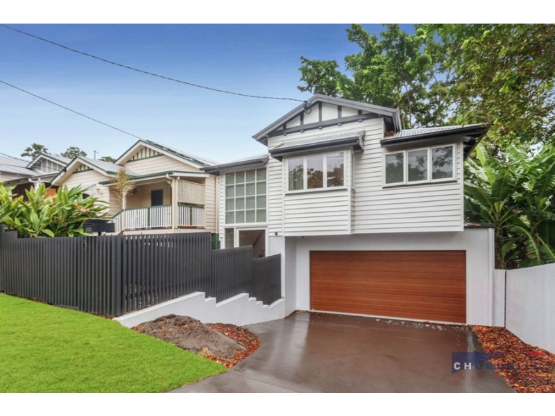 5 Rougham St, Windsor QLD 4030