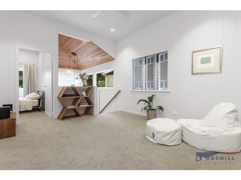 5 Rougham St, Windsor QLD 4030