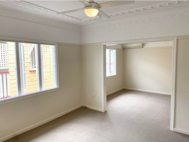 39 Brookfield Road, Kedron QLD 4031