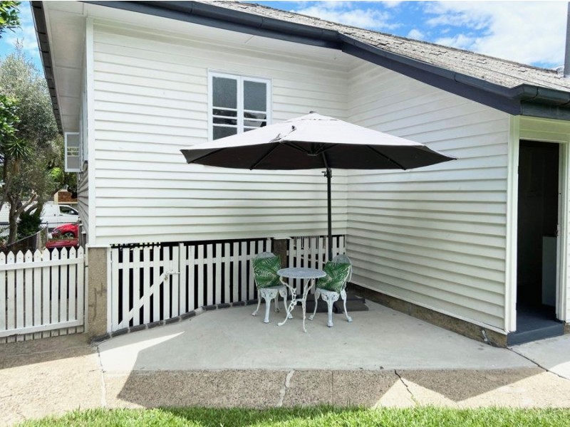 39 Brookfield Road, Kedron QLD 4031