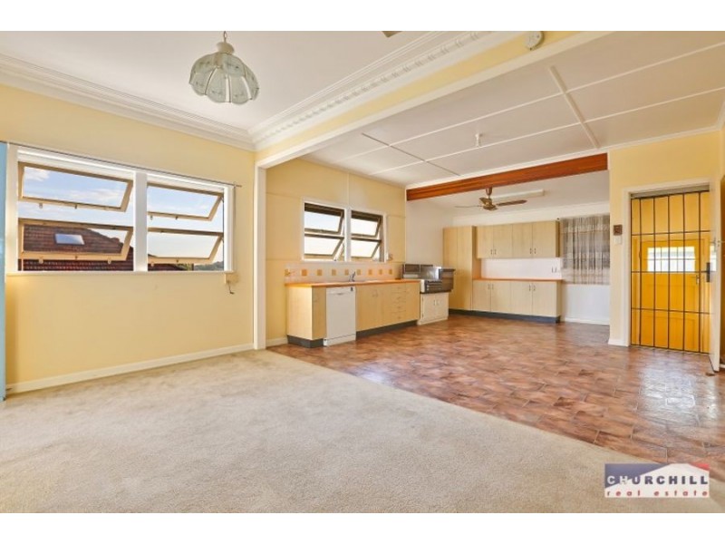 6 Goorama Street, Stafford QLD 4053