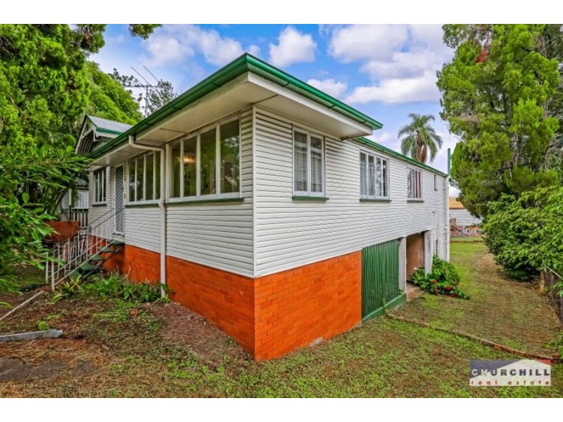 19 Maygar Street, Windsor QLD 4030