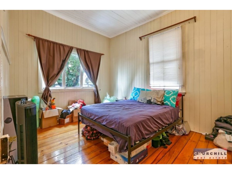 19 Maygar Street, Windsor QLD 4030