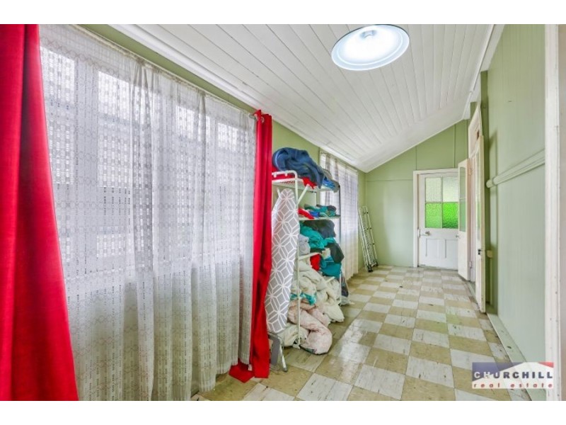 19 Maygar Street, Windsor QLD 4030