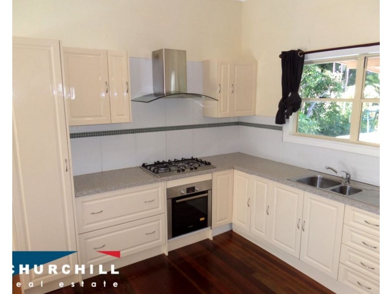 48 Fenton Street, Fairfield QLD 4103