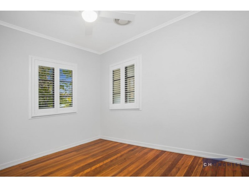 8 White Street, Wavell Heights QLD 4012