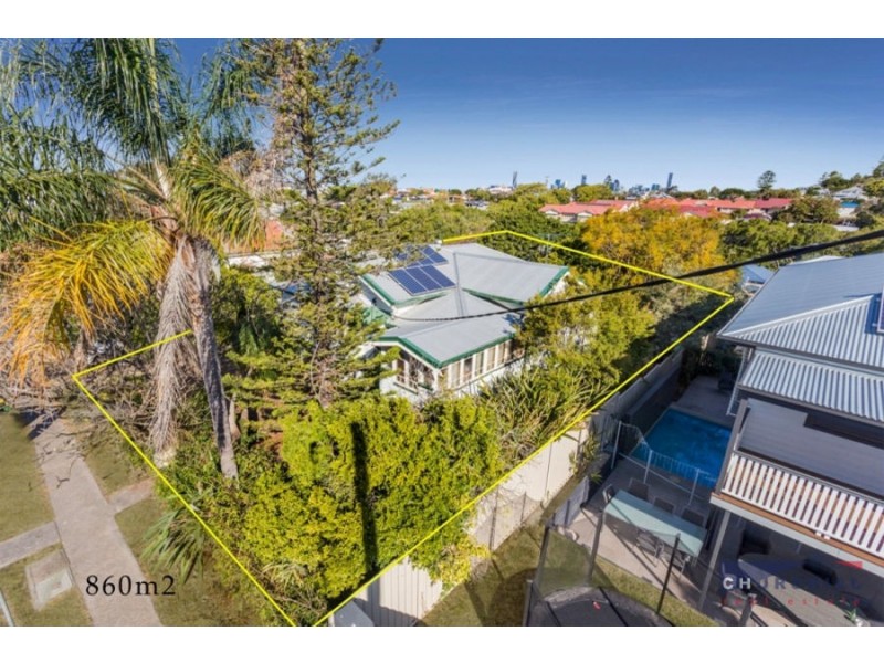 190 Days Rd, Grange QLD 4051