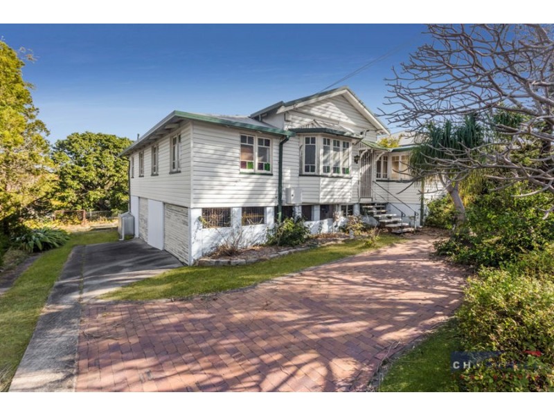 190 Days Rd, Grange QLD 4051