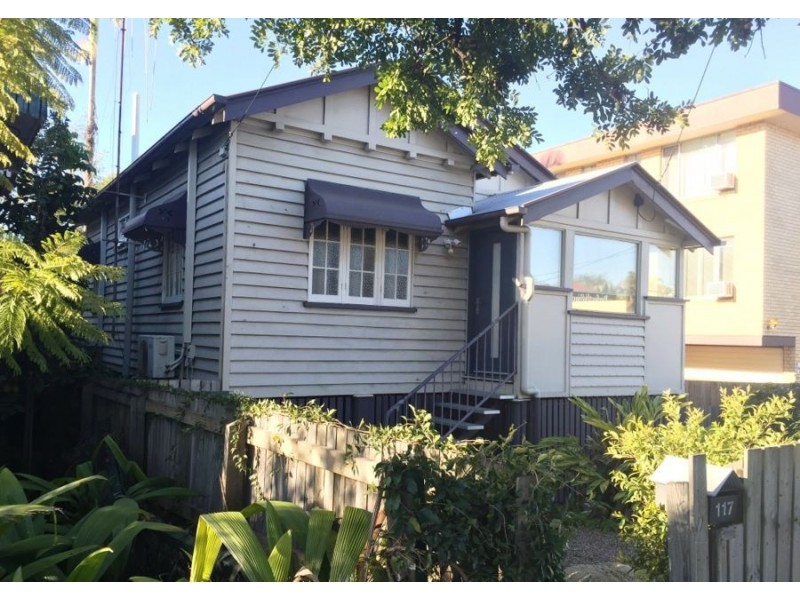 117 Albion Road, Windsor QLD 4030