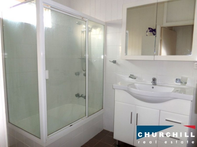 2/231 Hudson Road, Wooloowin QLD 4030