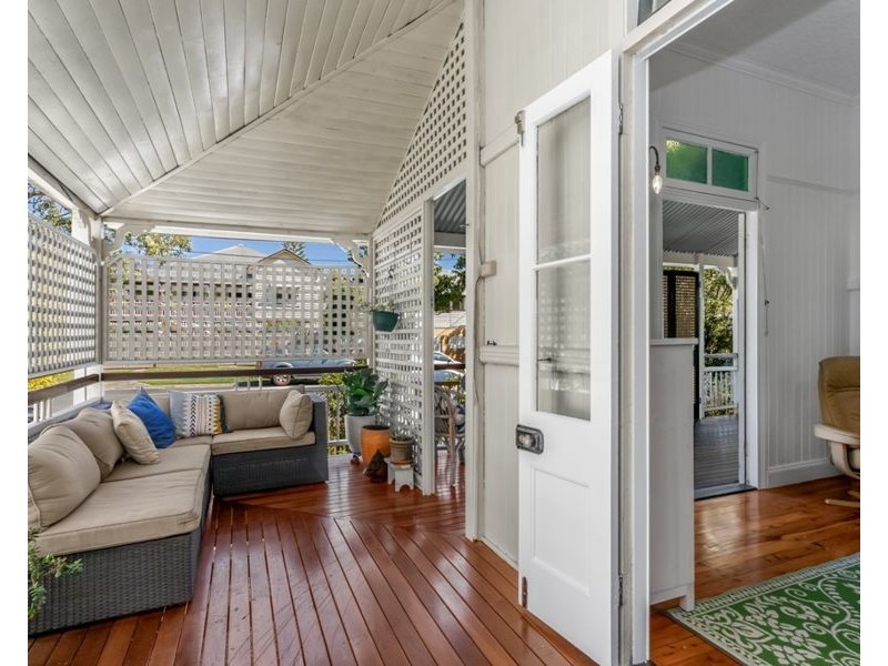 27 Windsor Ave, Lutwyche QLD 4030