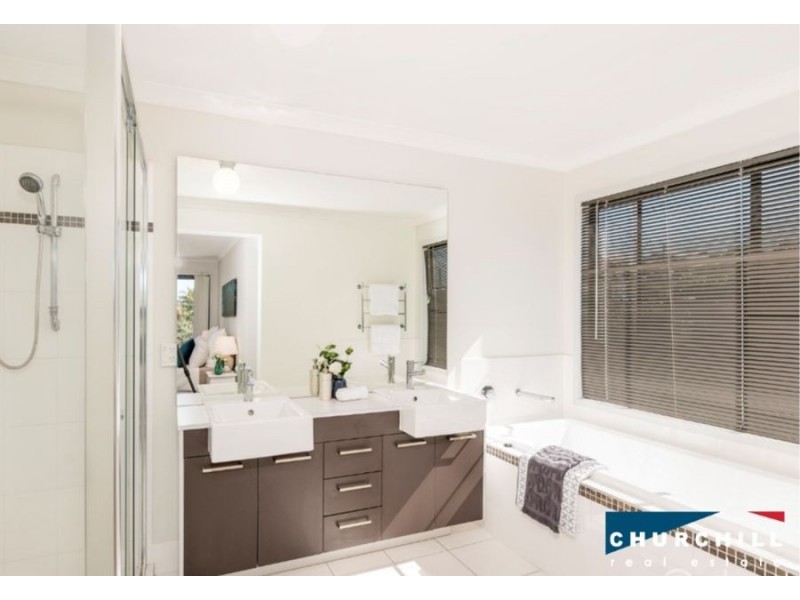 35 Huxley Avenue, Alderley QLD 4051