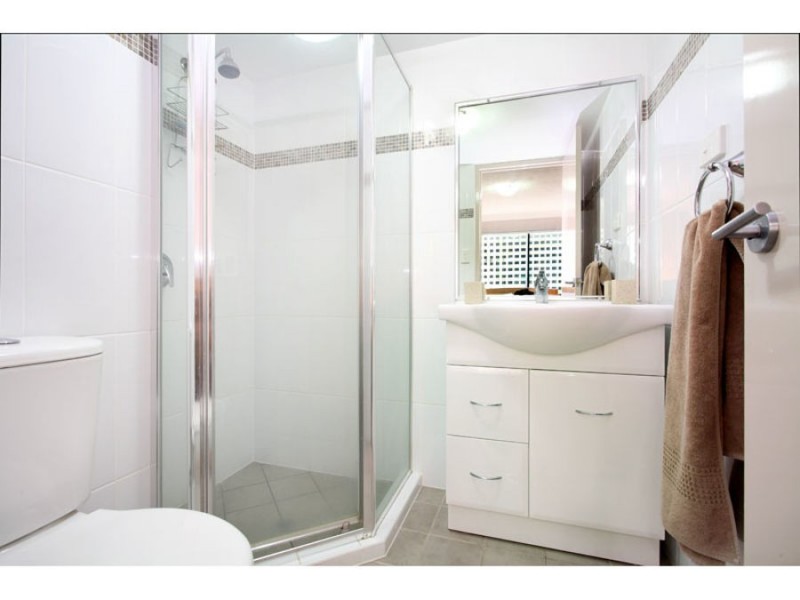 4/52 Eildon Rd, Windsor QLD 4030