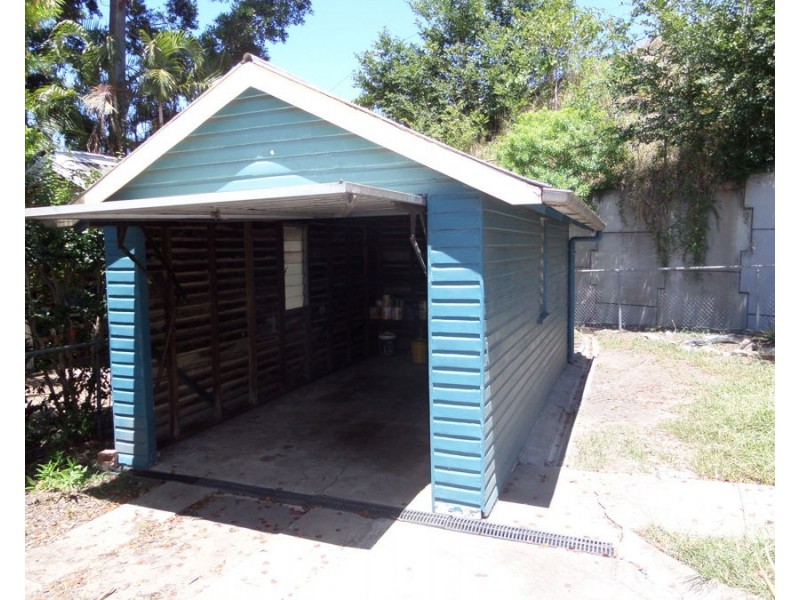 40 Hooker Street, Windsor QLD 4030
