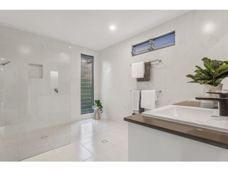 246 Wilston Road, Grange QLD 4051